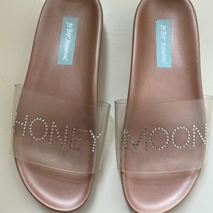 Honeymoon clear slides